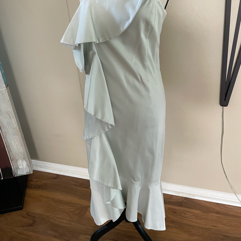 Green Asymmetrical Ruffled One-Shoulder Cocktail Dress